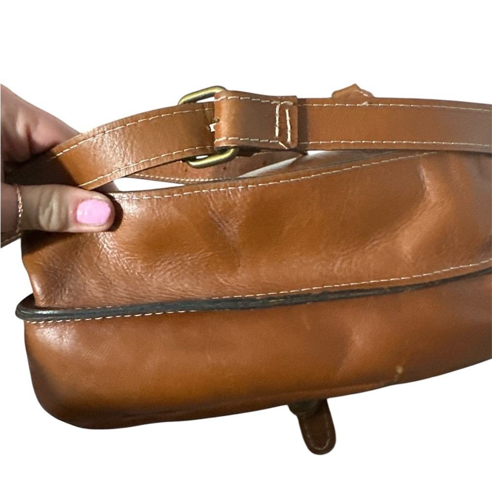 Patricia Nash Brown tan Leather Shoulder Bag lots of room no call outs nice 👍 - Picture 5 of 15